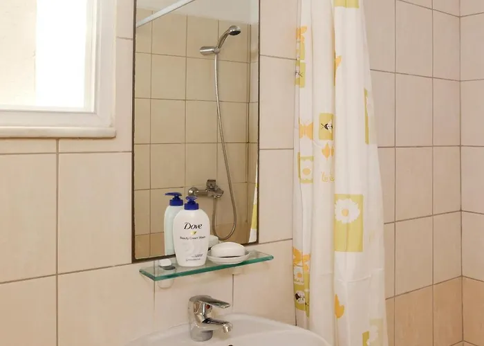 Svea Hotel (Adults Only)