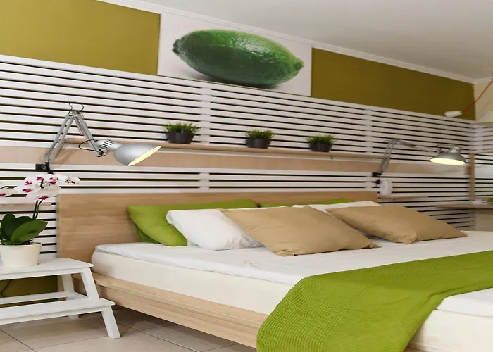 Svea Hotel (Adults Only) 2*