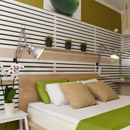 Saronis Hotel (Adults Only) ホテル