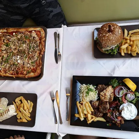 Saronis Hotel (Adults Only) ホテル