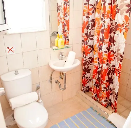 Hotel Saronis Hotel (Adults Only)