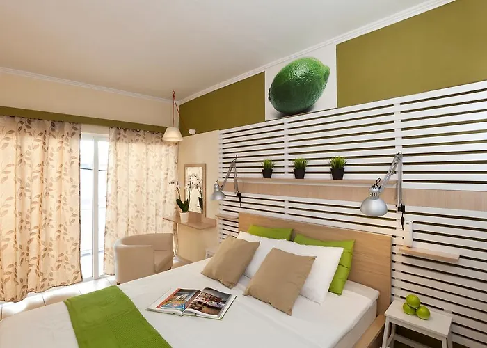 Saronis Hotel (Adults Only)